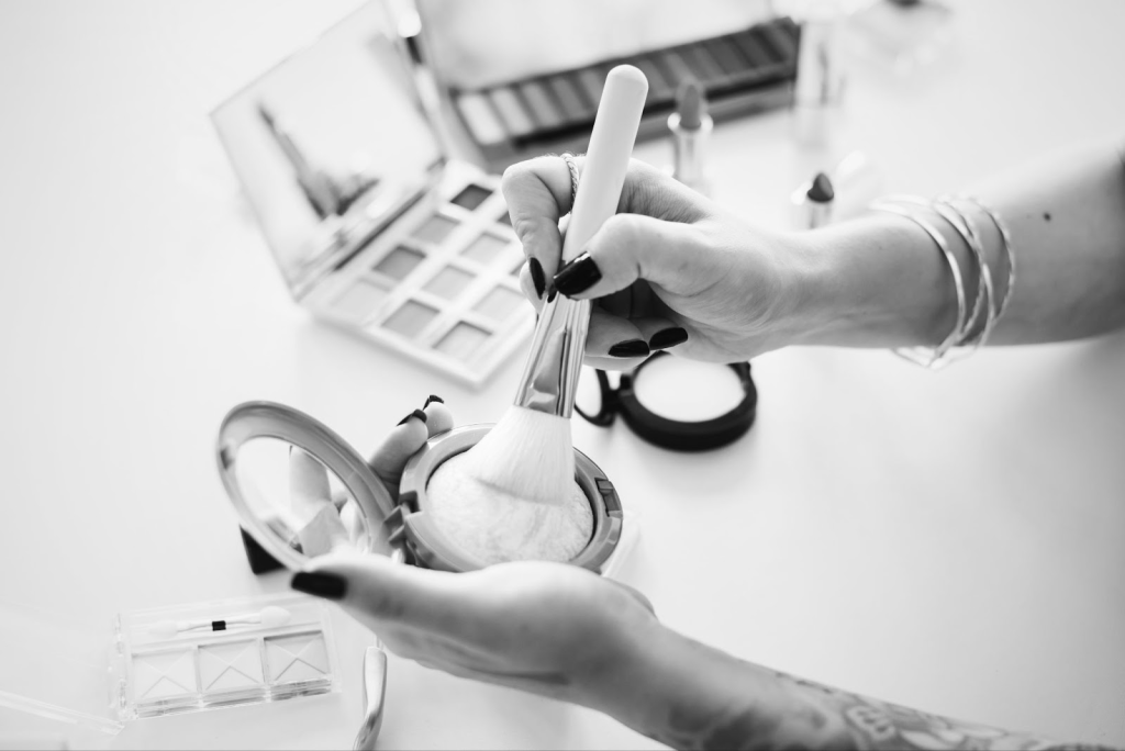Cosmetic Clinic Cost Analysis: The Economics of Beauty
