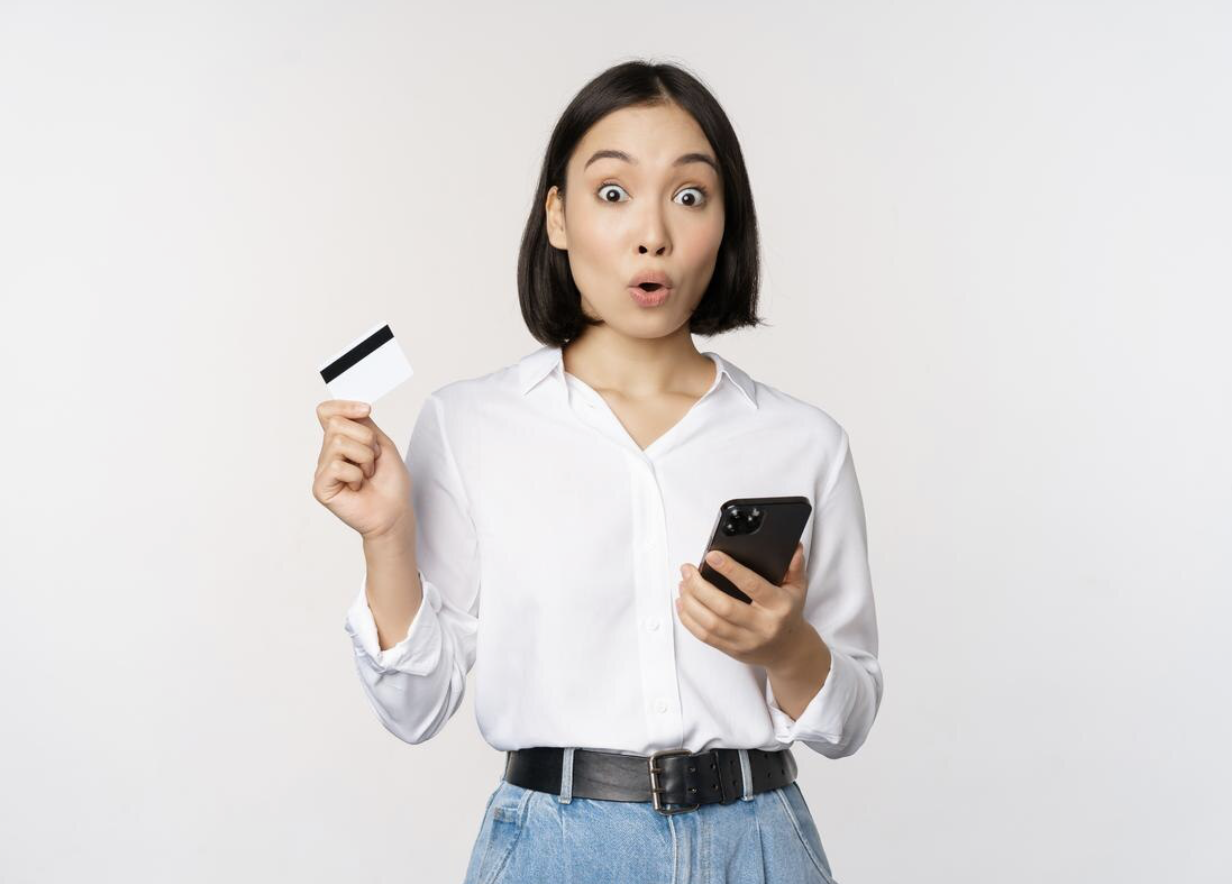 ACH Debit vs Direct Debit: What’s the Difference?